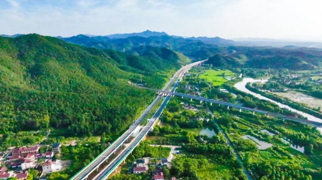 1752021764595044.jpg 03.jpg