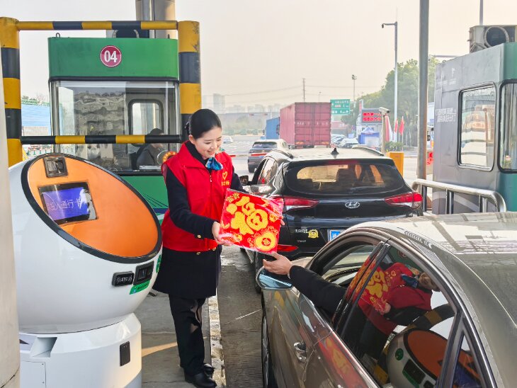 春運“開考” “皖美”護航